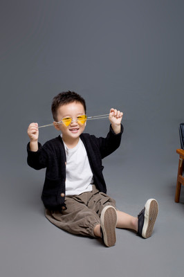 米可儿童摄影中的儿童服饰选择艺术